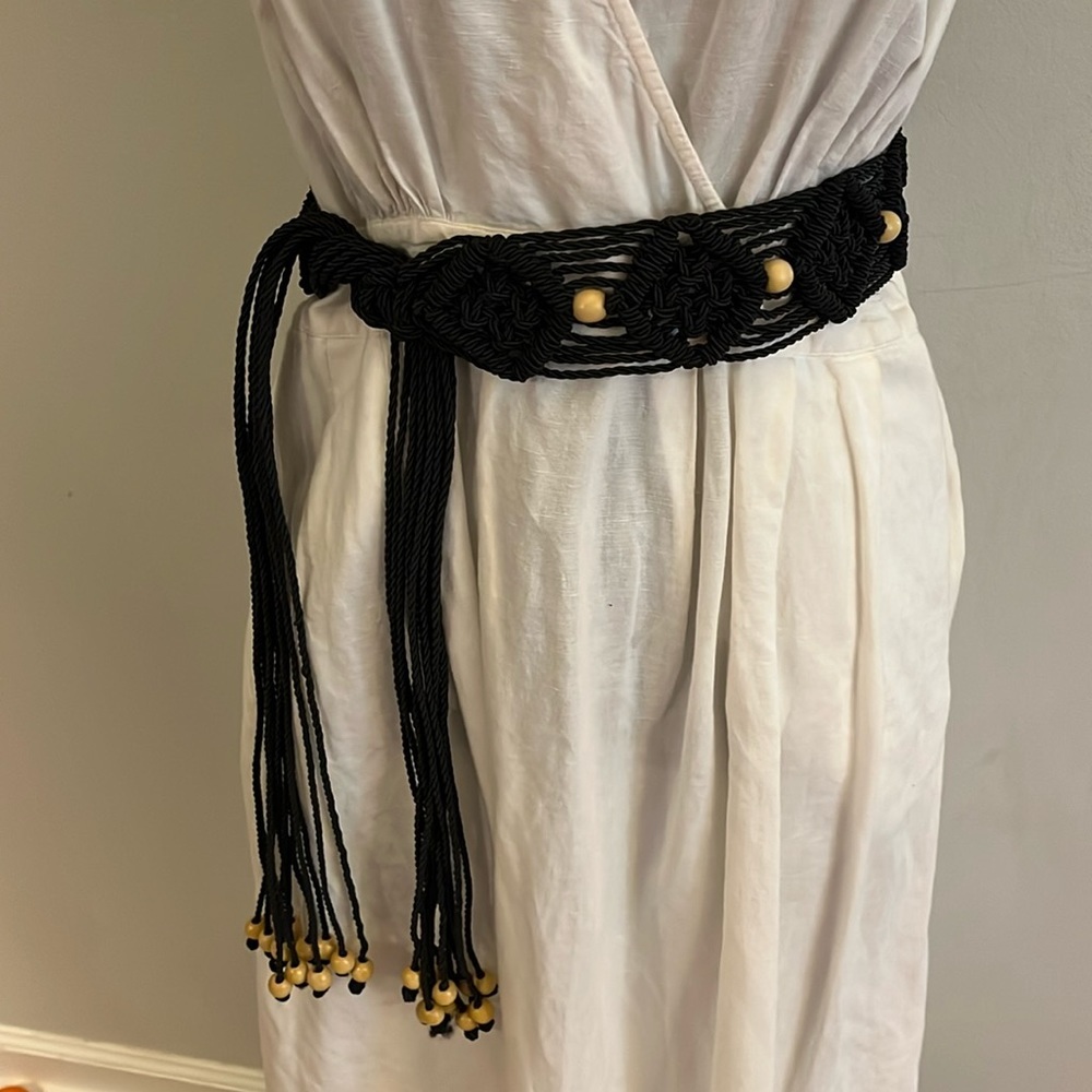 Coldwater Creek beaded cord Belt, size S/M, black macrame w light wood beads